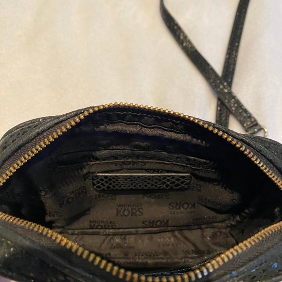 Michael Kors Black Crossbody handbag purse - Picture 3 of 7